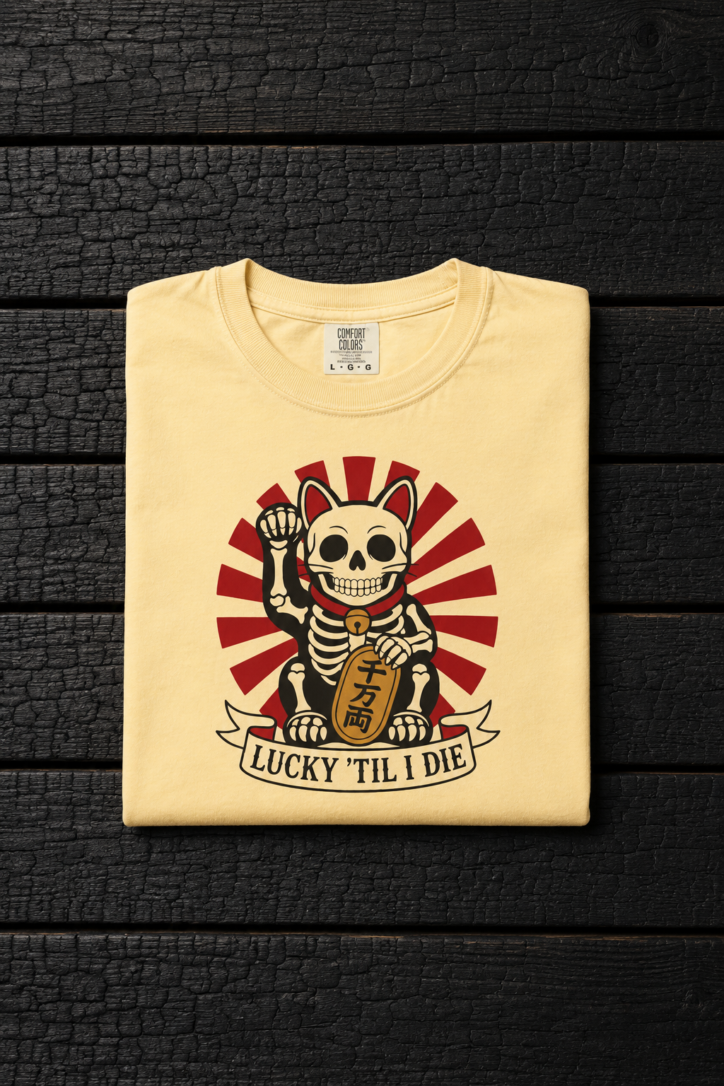 Maneki-Neko Skeleton Halloween T-Shirt | 2026 | Unisex Garment-Dyed T-shirt